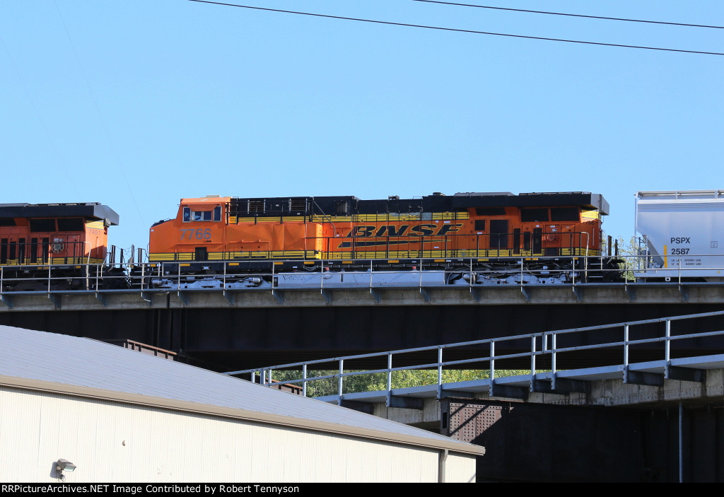 BNSF 7766